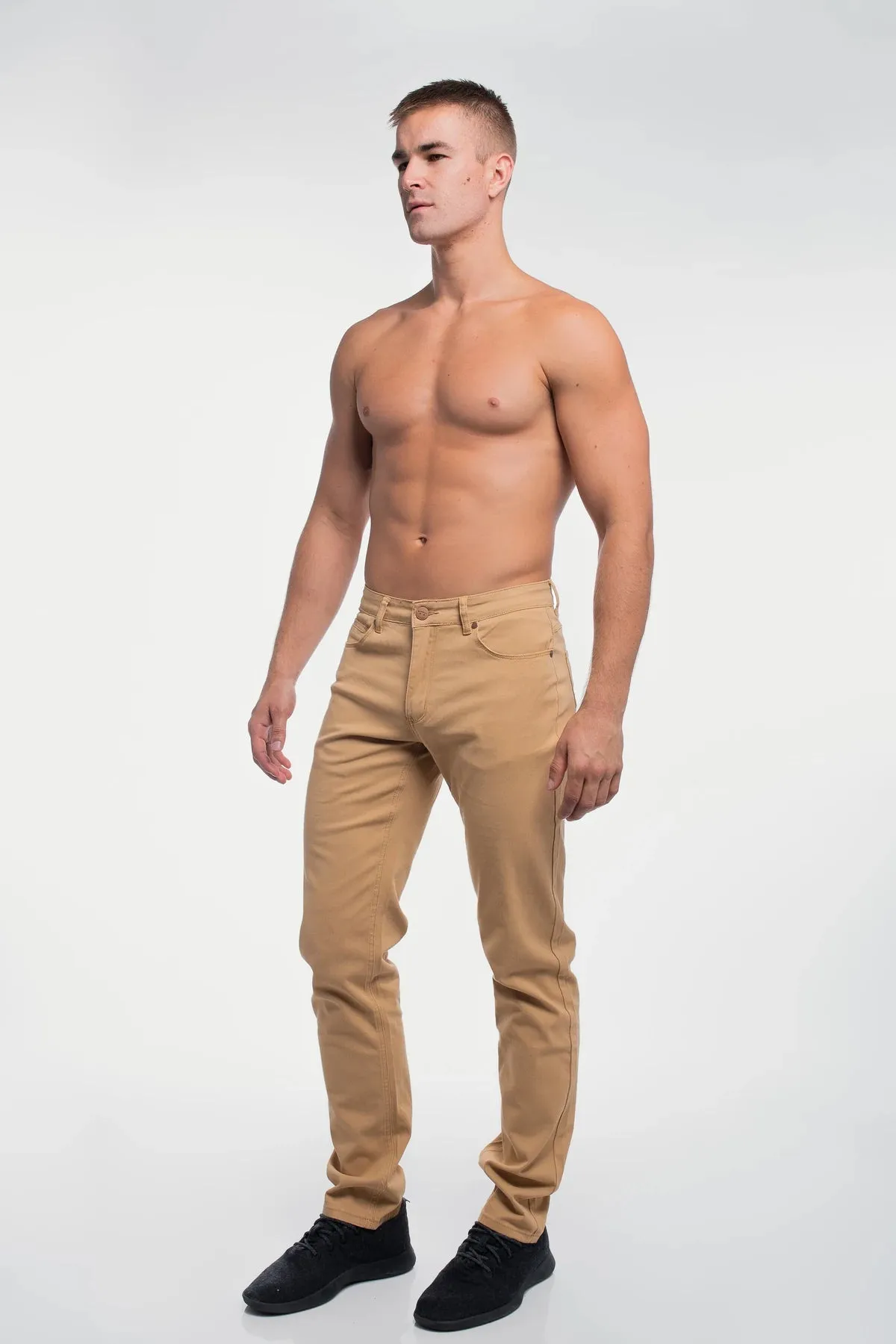 Athletic Fit Chino Pant