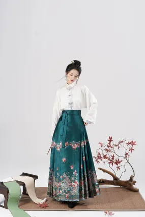 Bi'an Hua 彼岸花 Spider Lily Ming Dynasty Mamian Skirt