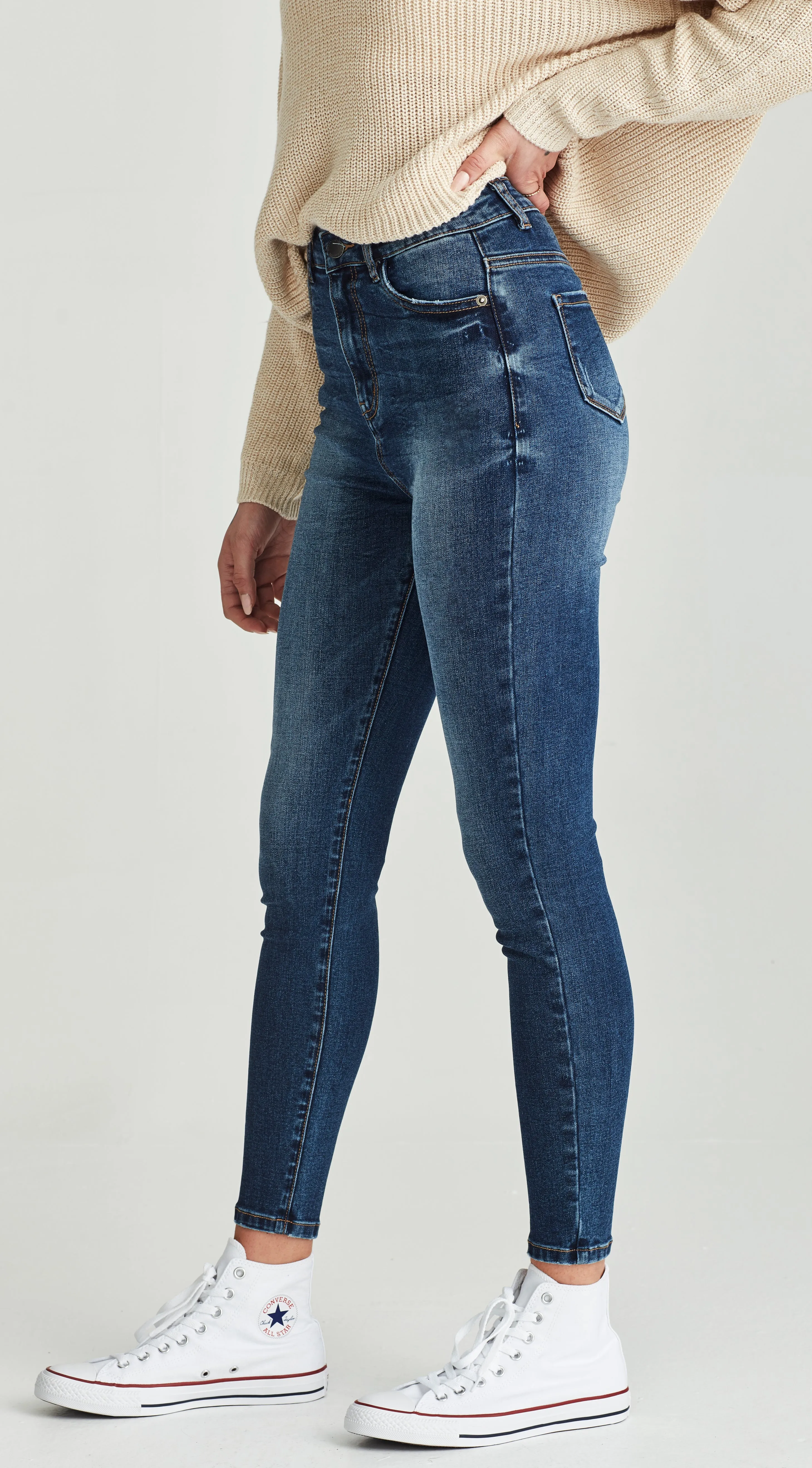 BOWIE | Ankle Grazer Jean Dark Blue