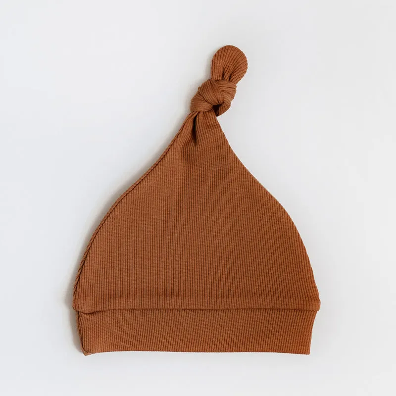 Chestnut Ribbed Knotted Beanie