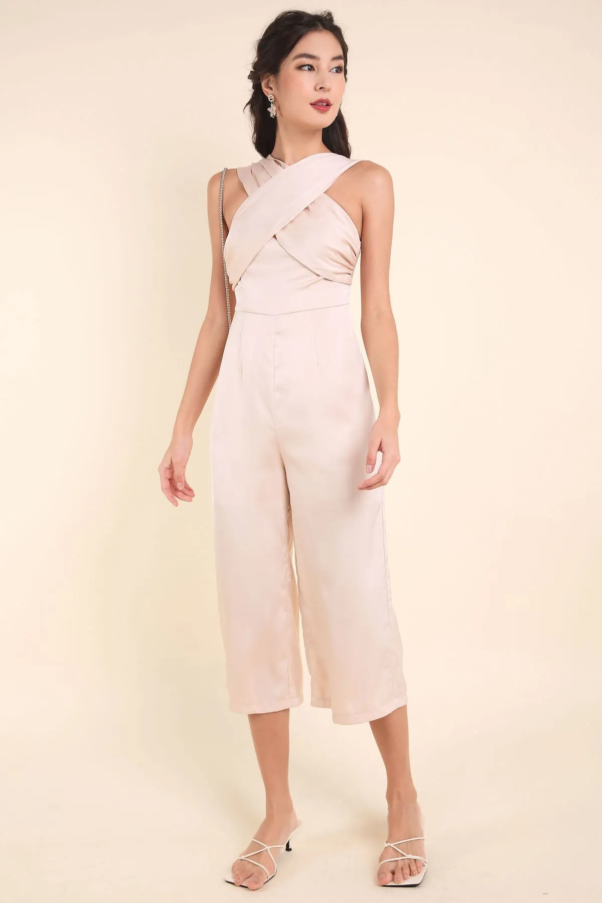 DARLENE HALTER JUMPSUIT IN CHAMPAGNE