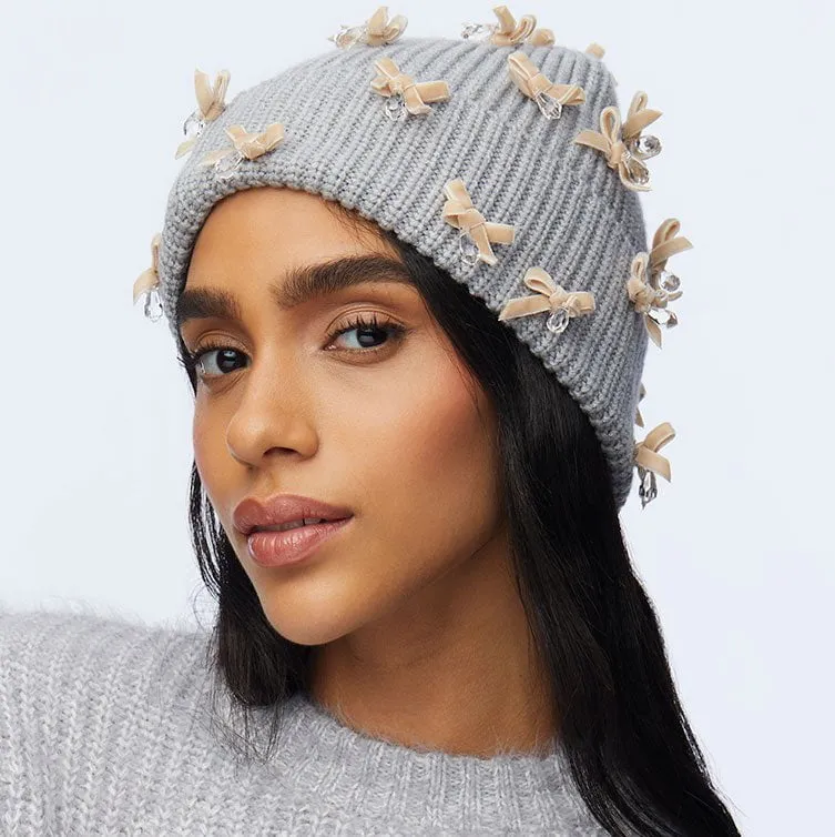 DOVE GREY BOW EMBELLISHED BEANIE