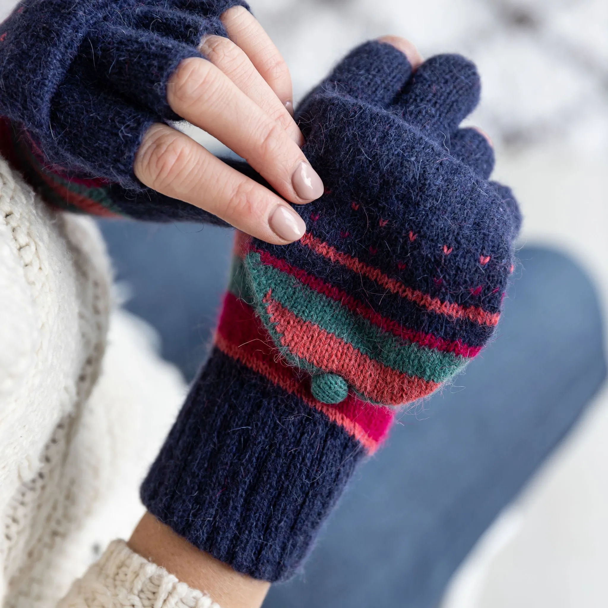 Fun Stripe Knit Gloves