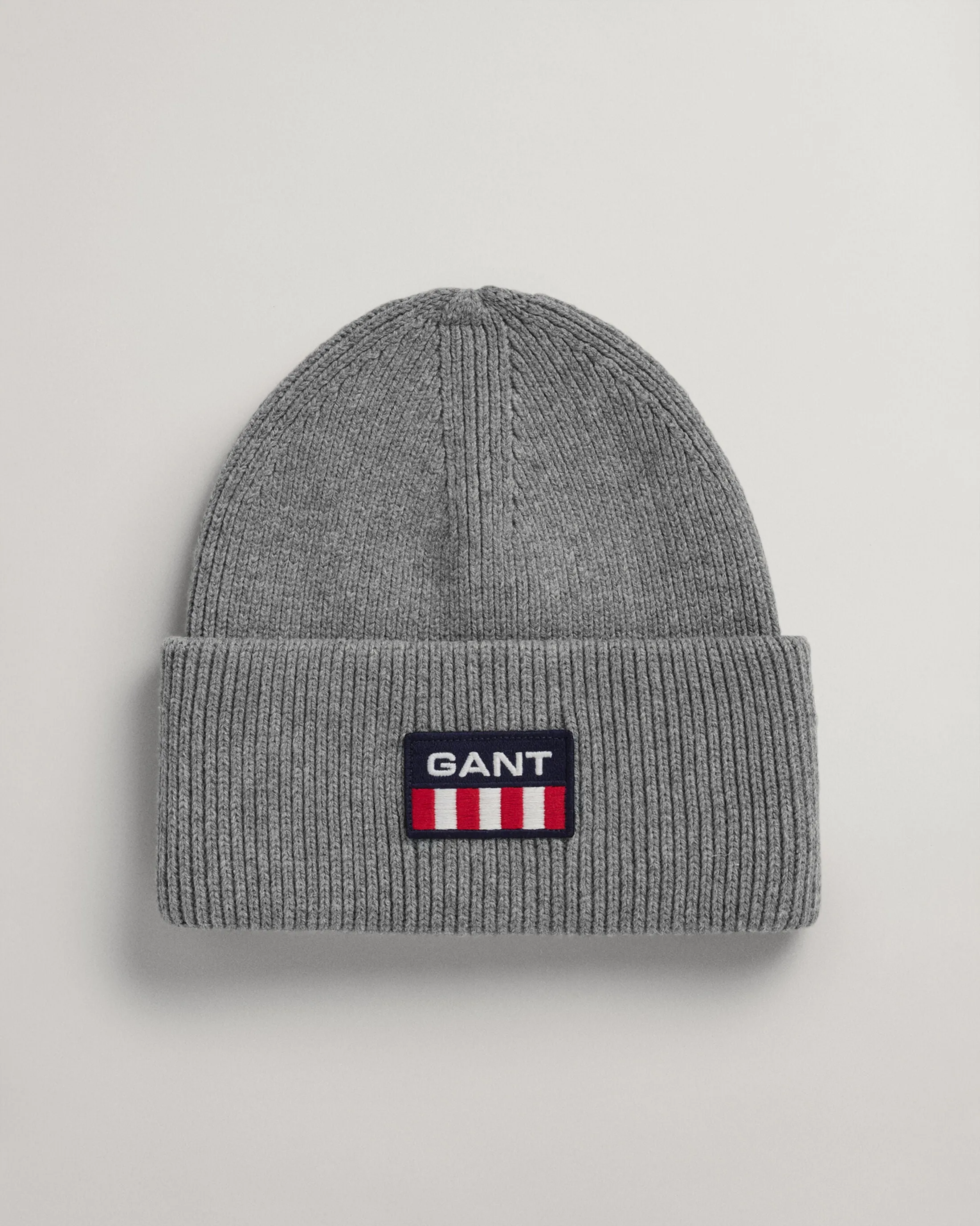 GANT - Retro Shield Beanie, Dark Grey Melange