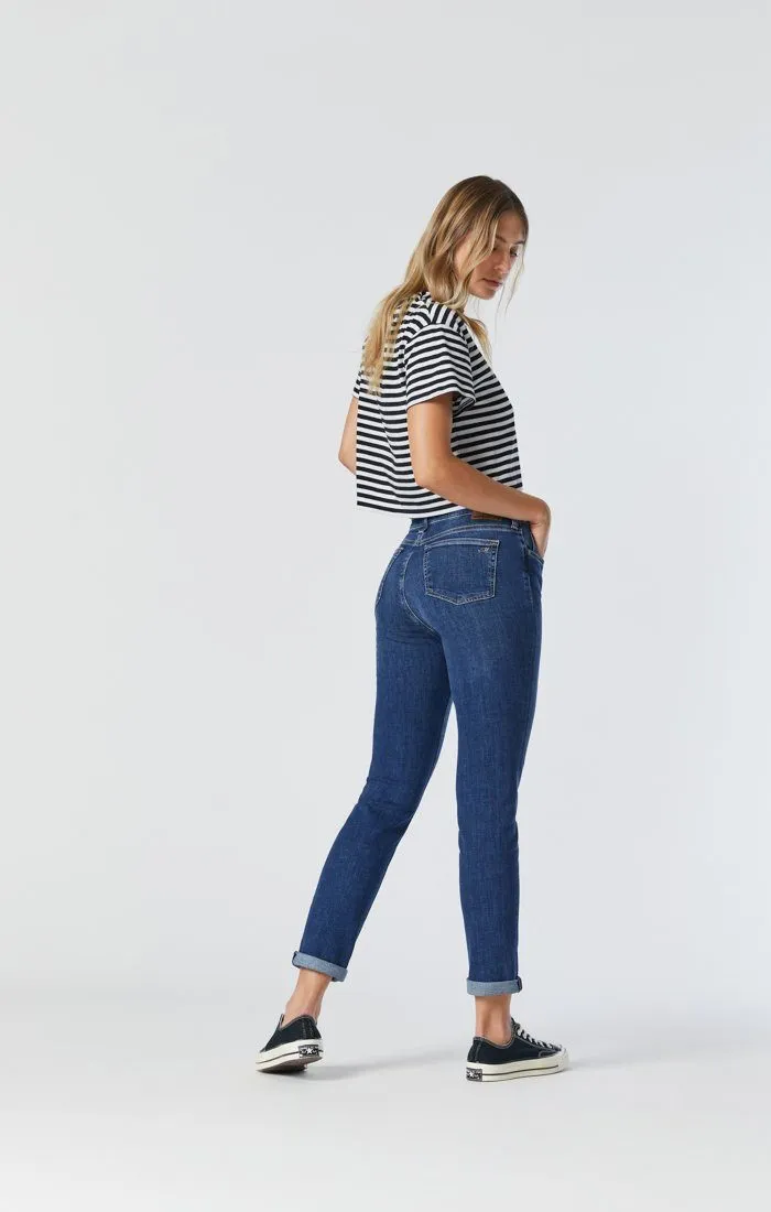 KATHLEEN SLIM BOYFRIEND JEANS IN MID FEATHER BLUE