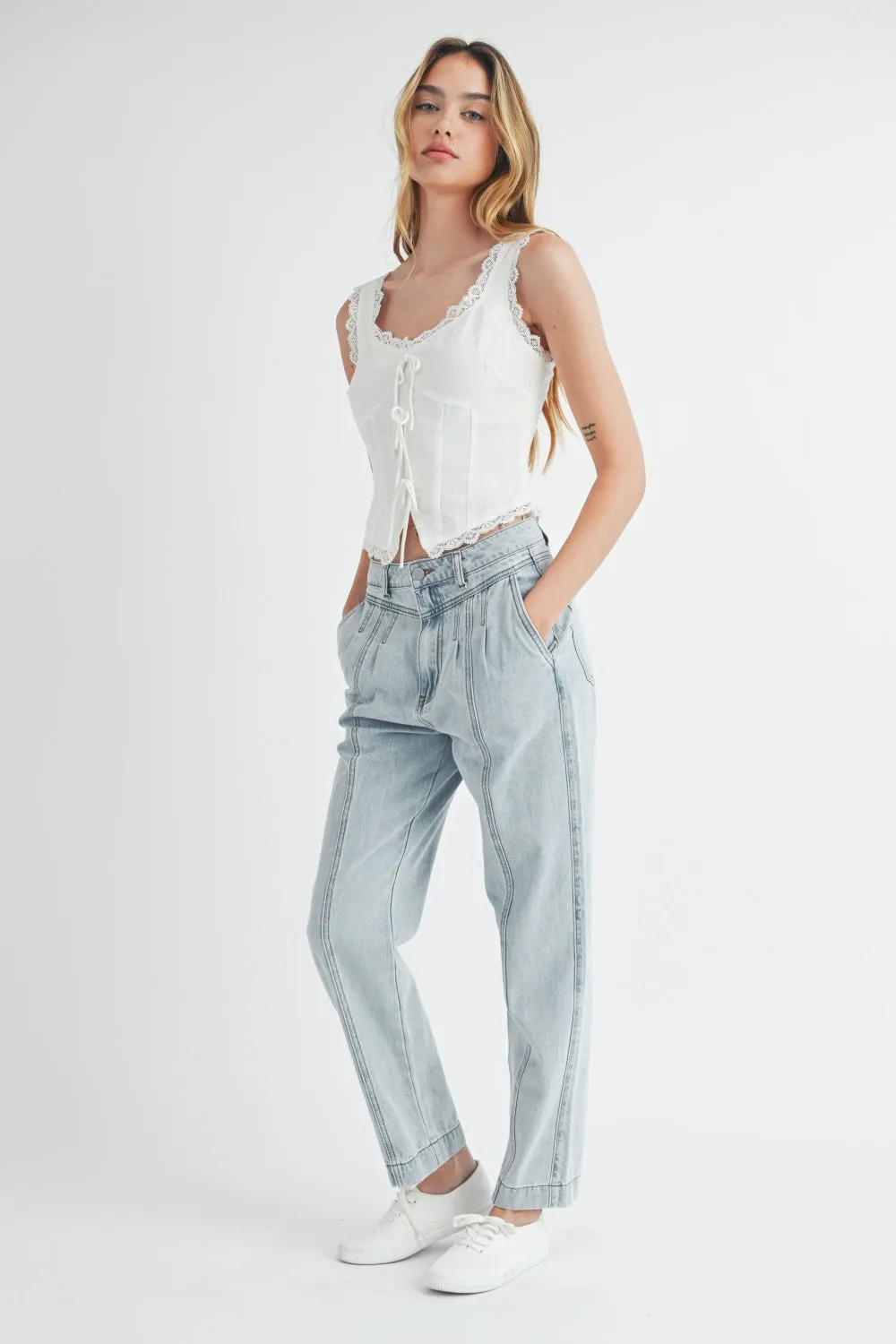 MABLE Pleated Front Detail Straight Jeans