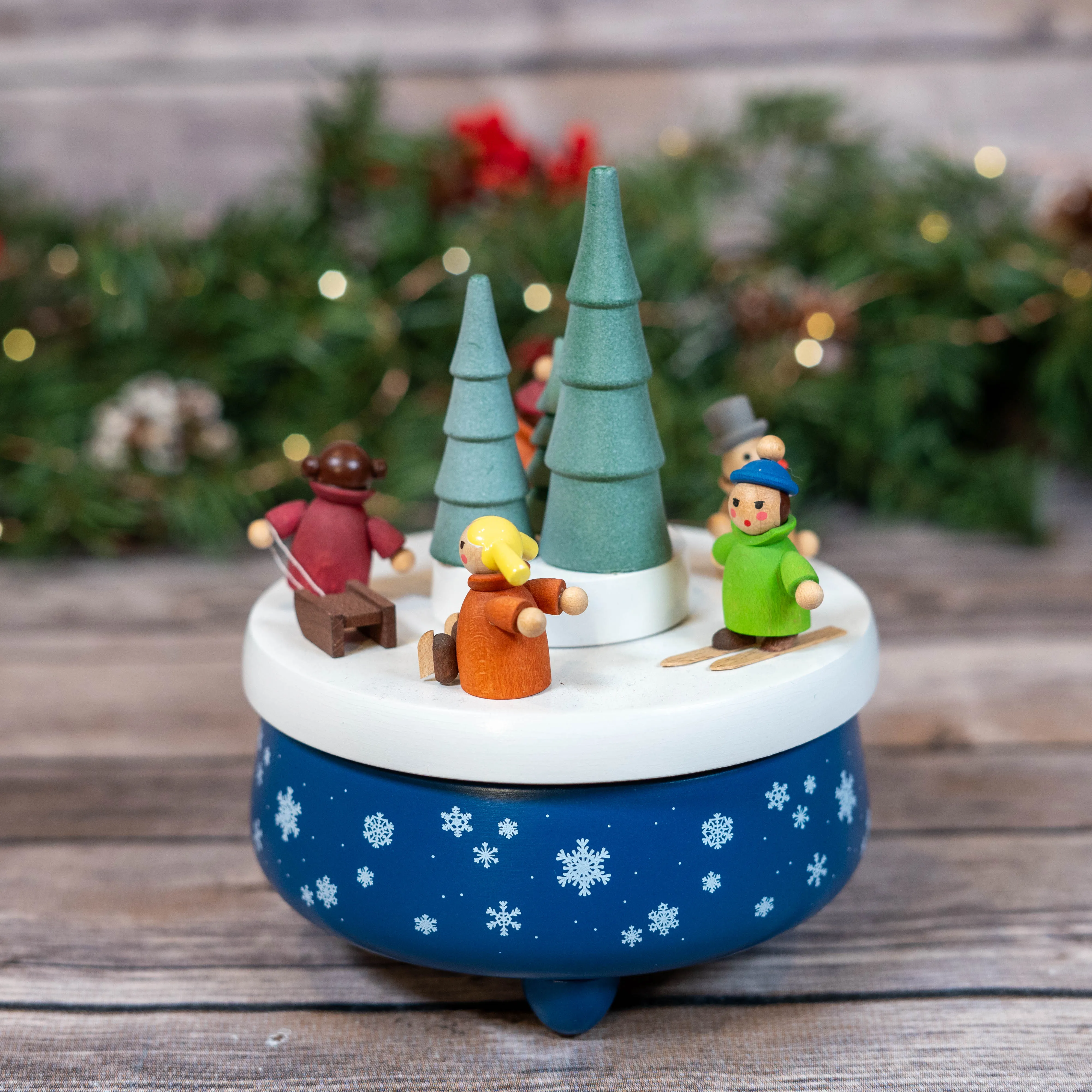 Music Box-Colorful Winter Children Playing