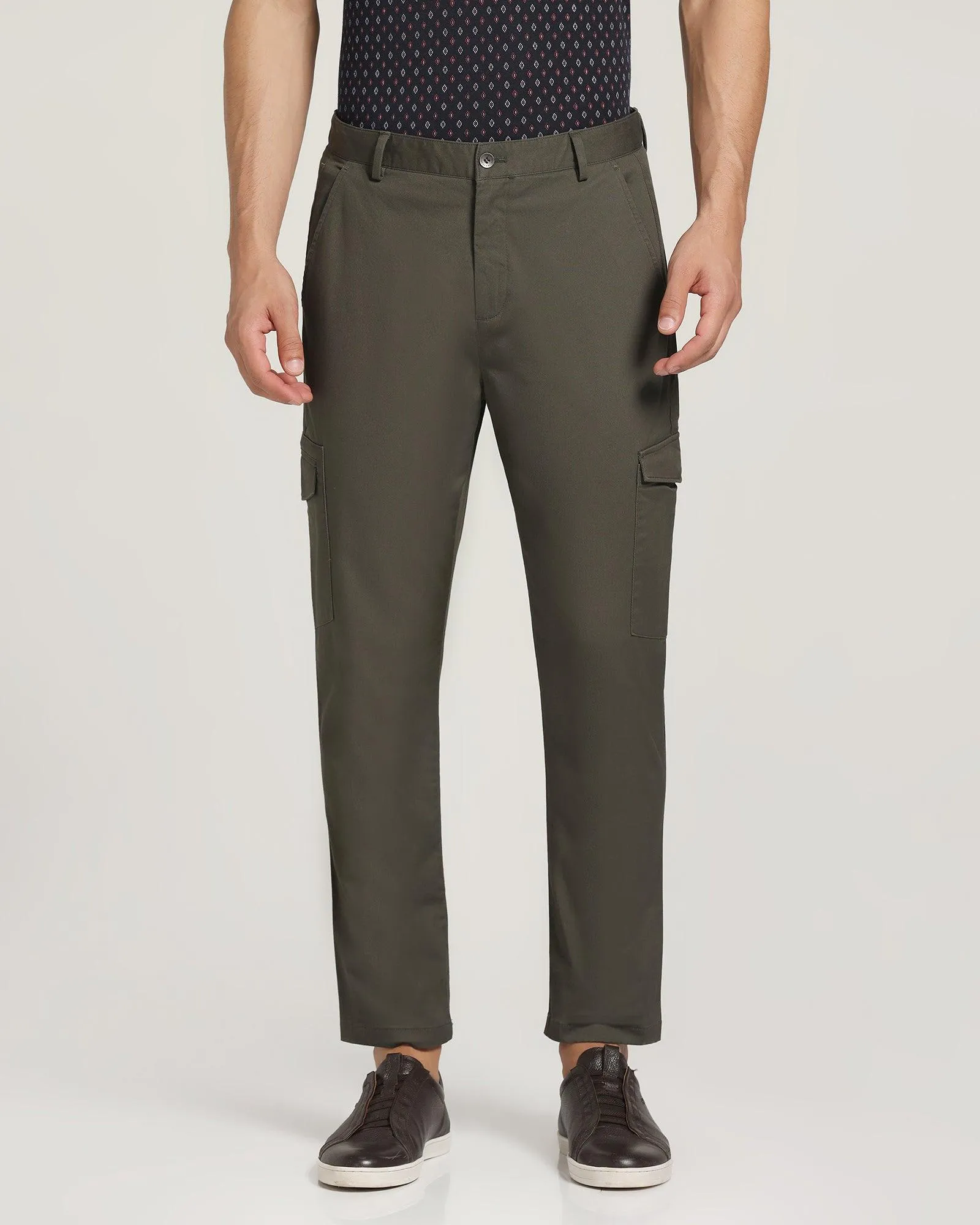 Nadal Casual Dark Green Solid Khakis - Boat