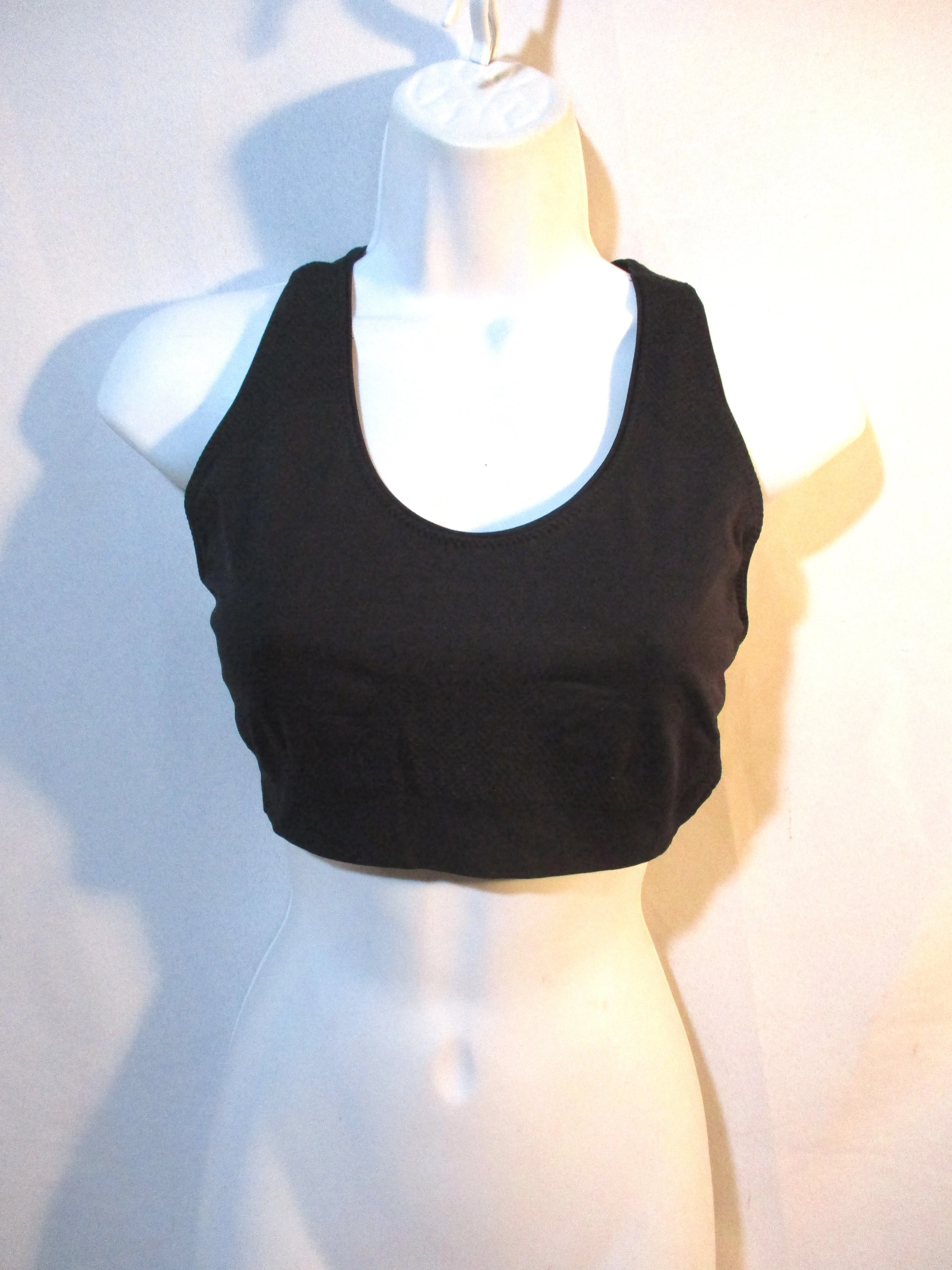 NEW NWT LUCAS HUGH LONDON TECHNICAL KNIT Sports Bra Athletic Workout BLACK