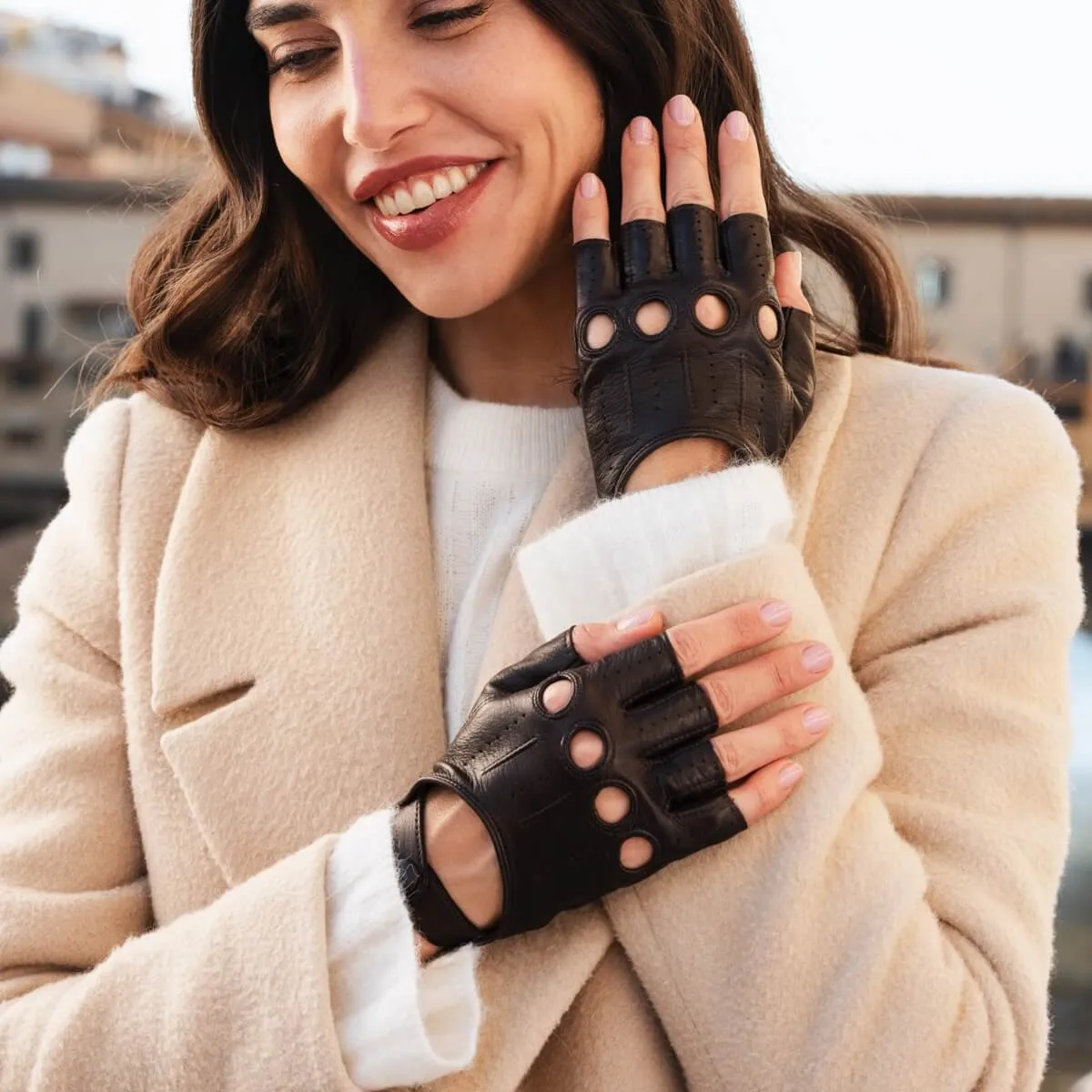 Rossana (dark brown) - Italian fingerless lambskin leather driving gloves