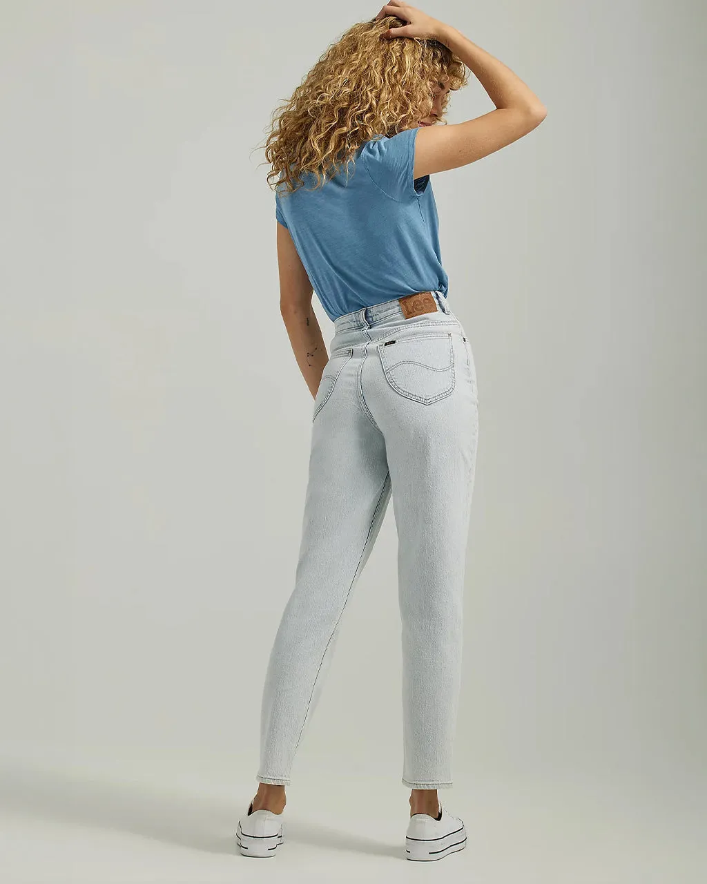 Stella Tapered Jeans - Bright Light Skies