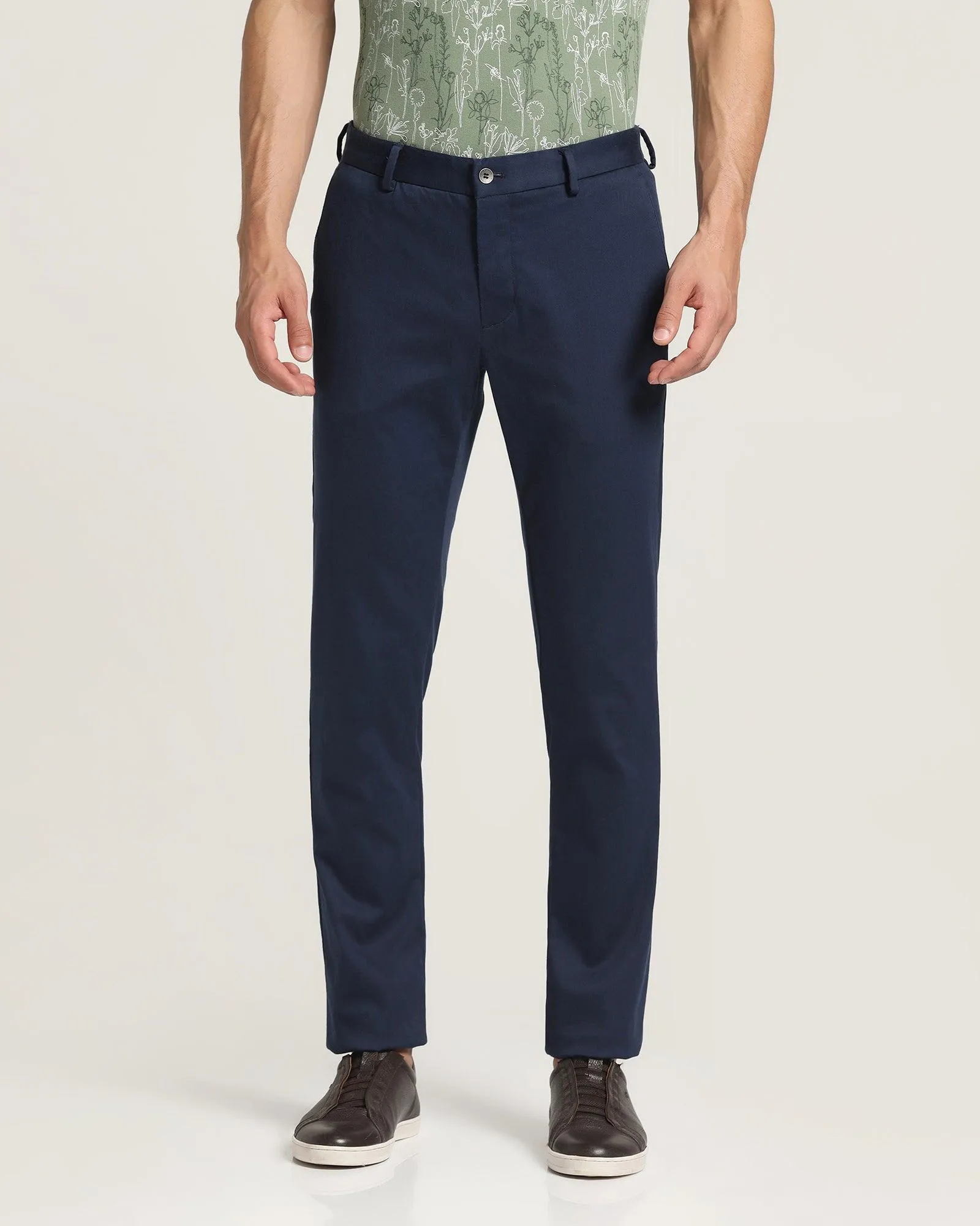 Super Slim Phoenix Casual Navy Solid Khakis - John