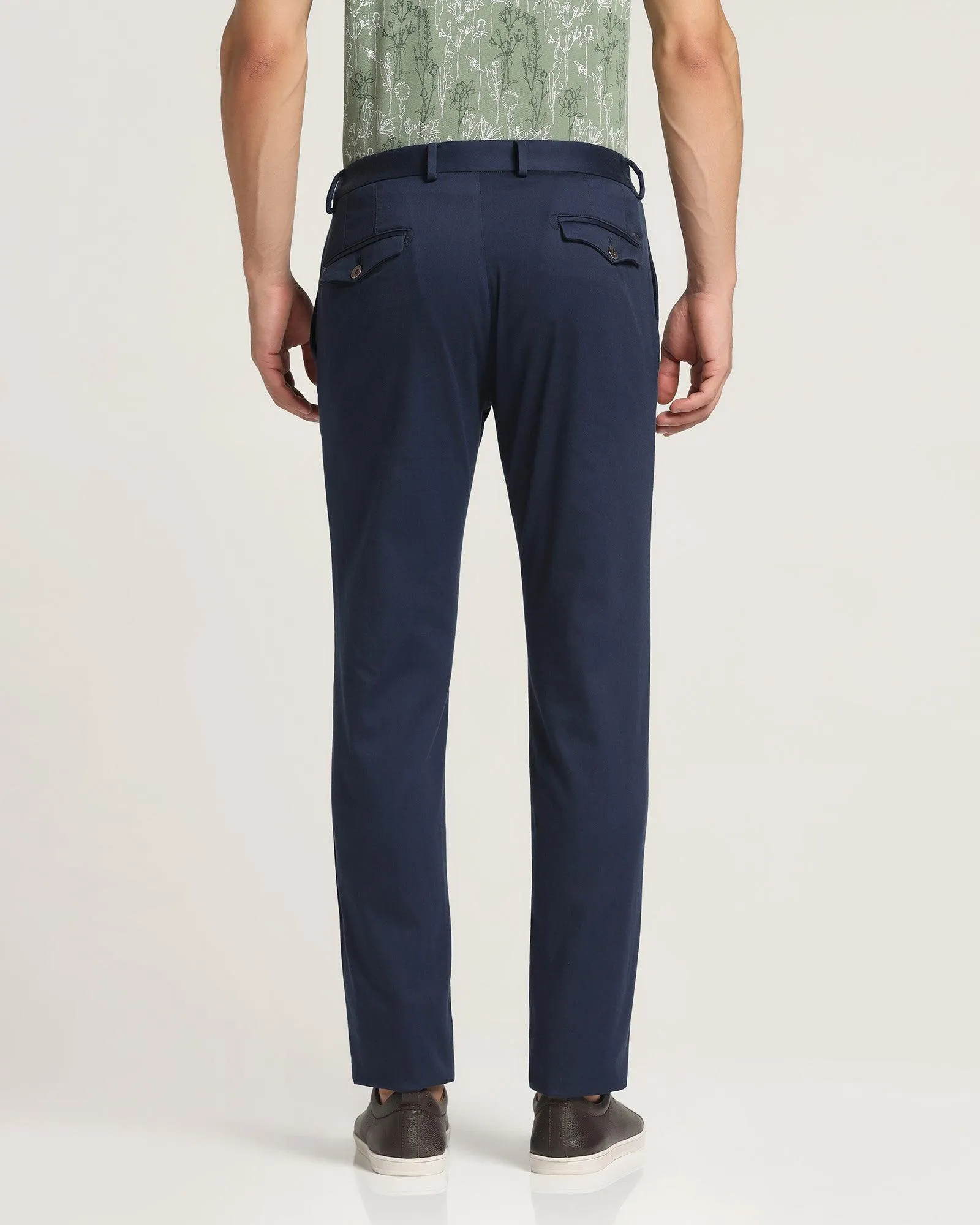 Super Slim Phoenix Casual Navy Solid Khakis - John