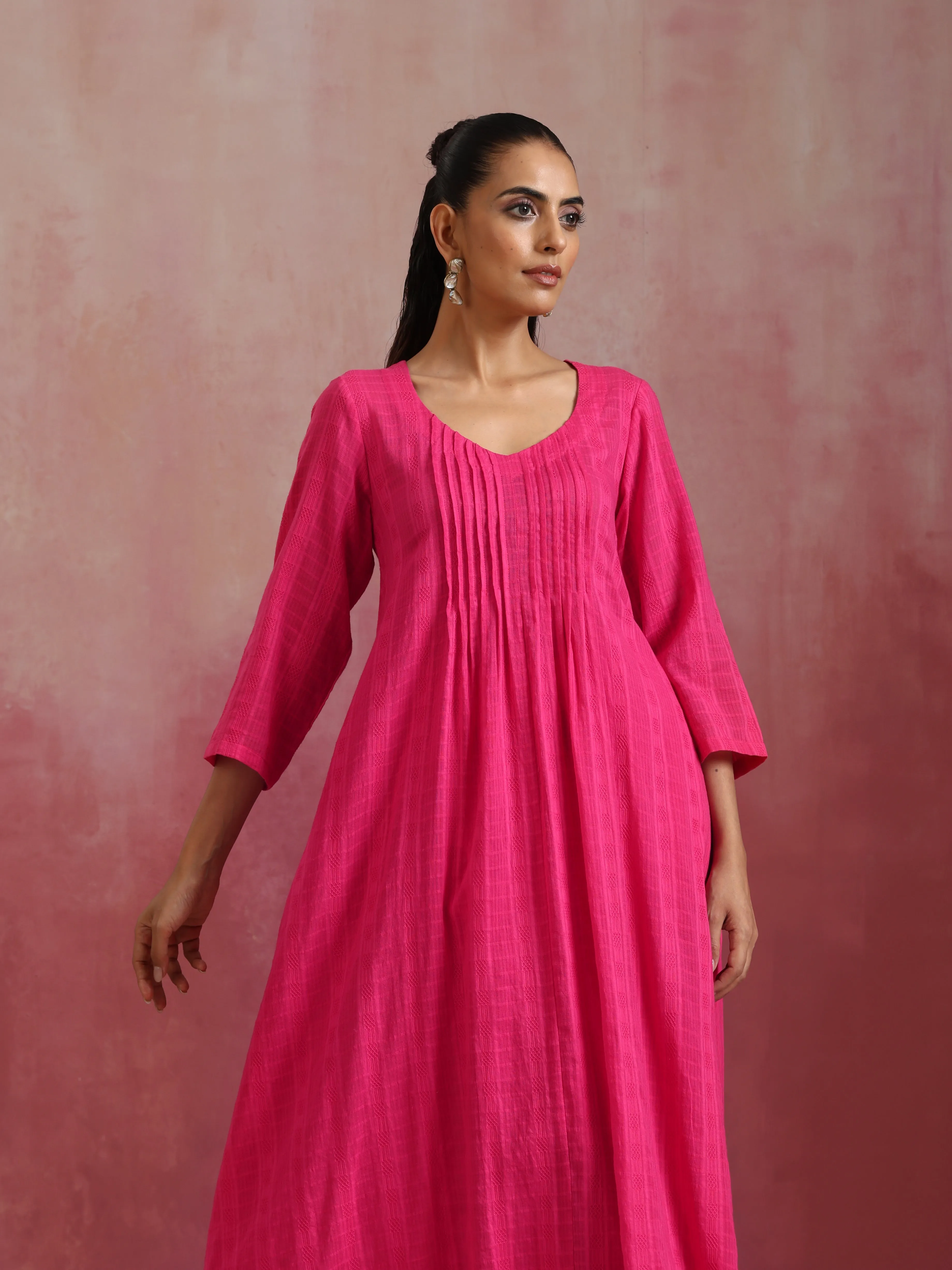 trueBrowns Pink Cotton Dobby Kurta Set