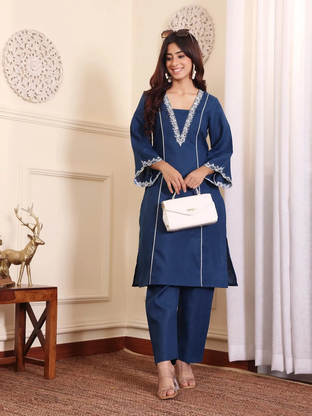 Varanga Women Navy Blue Floral Thread And Zari Embroidered Panelled Kurta With Trousers